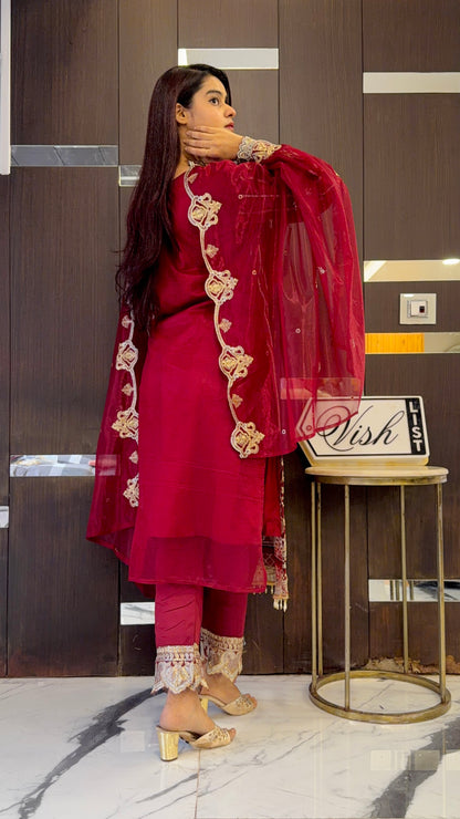 Zafrah Pakistani Formal Set 04