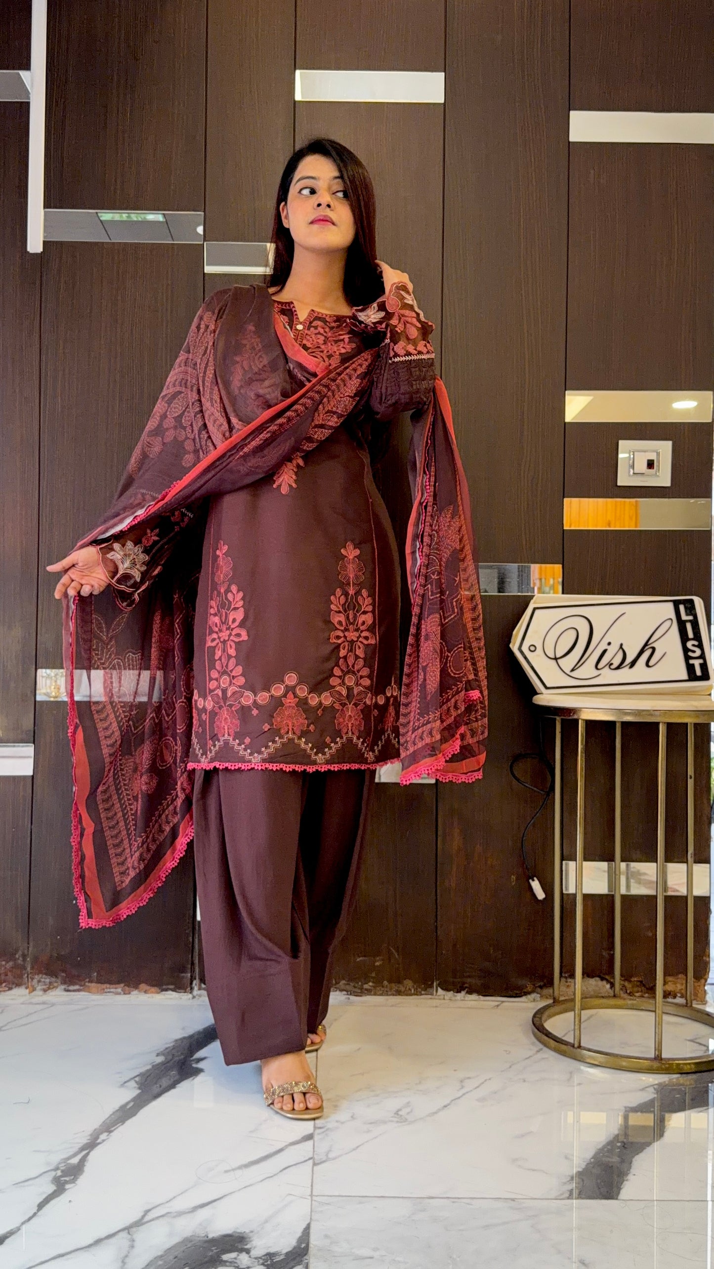 Shafa Pakistani Farshi Salwar Set 03