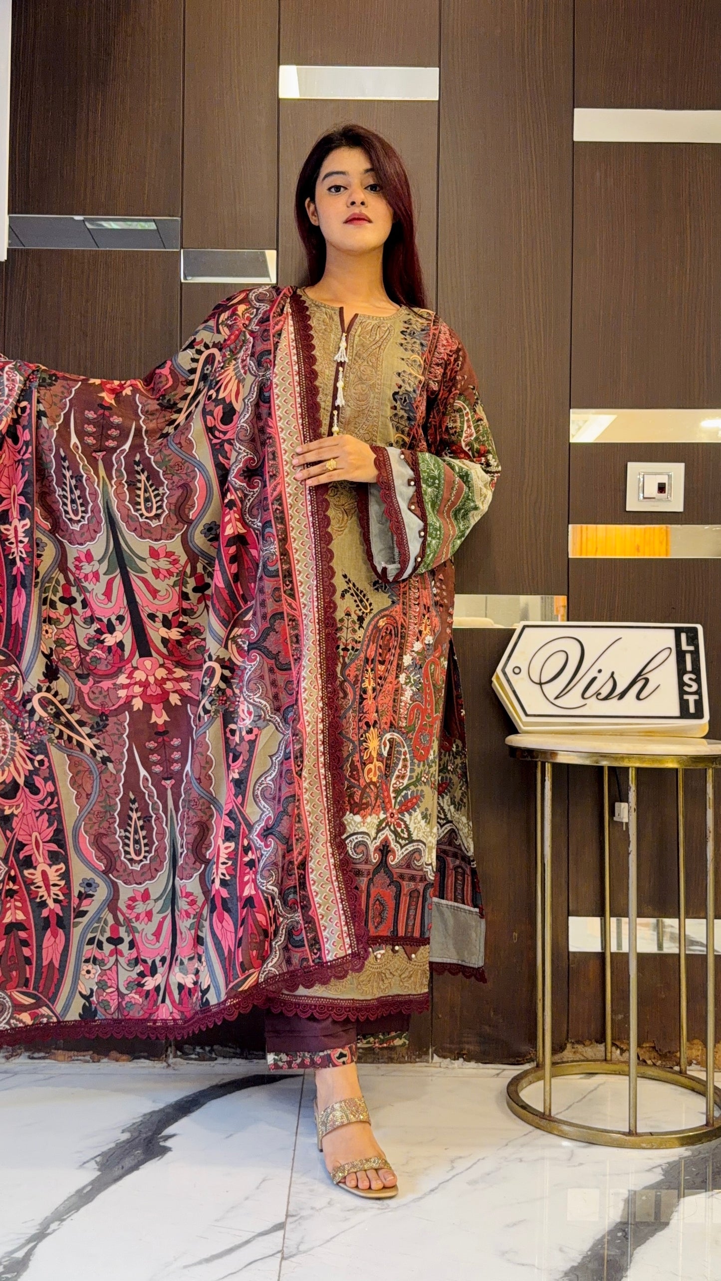Shamah Pakistani Lawn Set 11