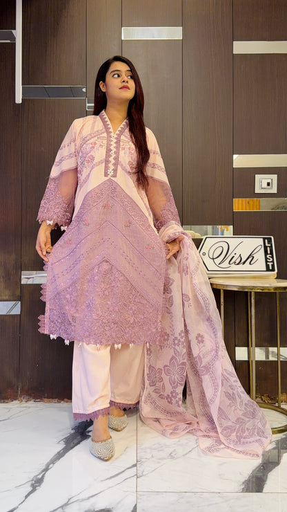 Kifara Pakistani Luxe Lawn Set 05
