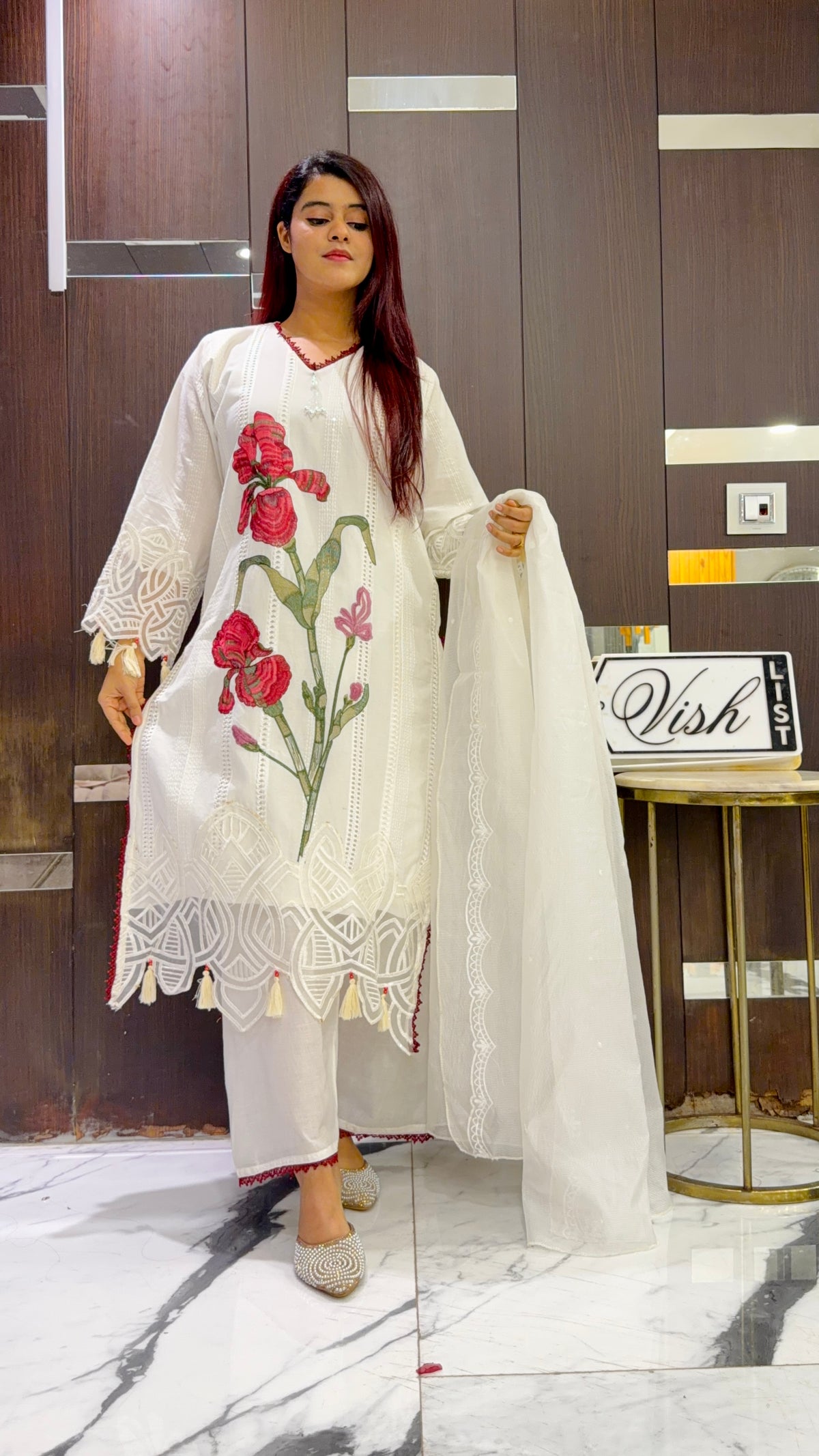 Kifara Pakistani Luxe Lawn Set 01