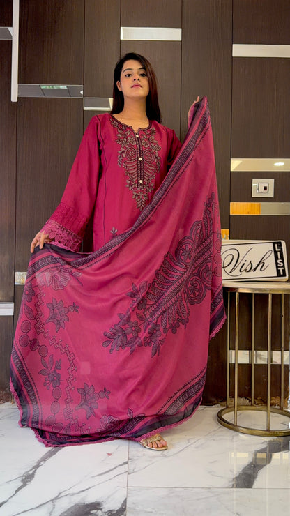 Shafa Pakistani Lawn Set 02