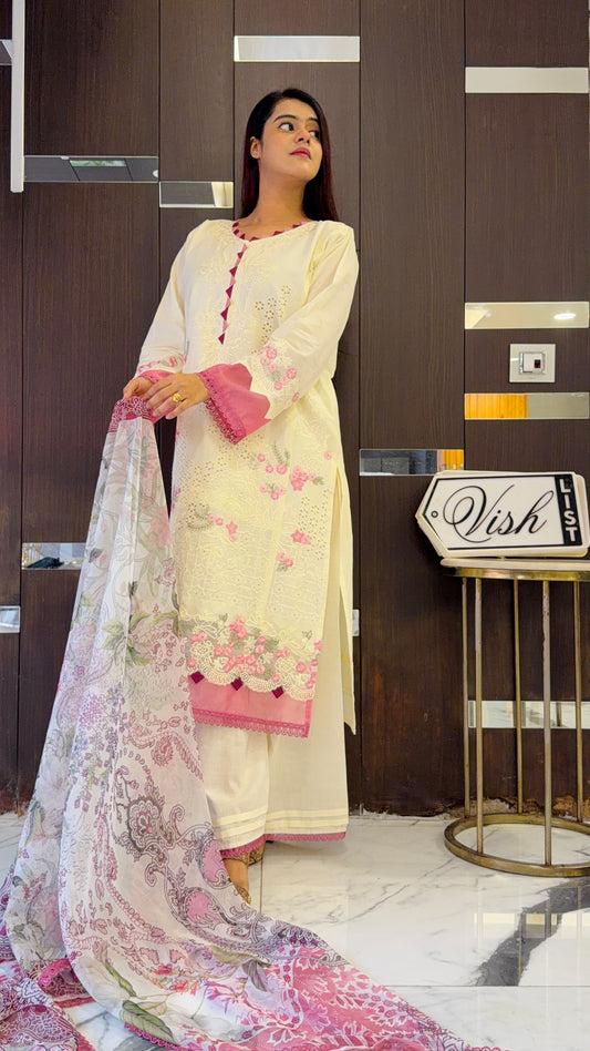 Dananeer Pakistani Luxe Lawn Set 05