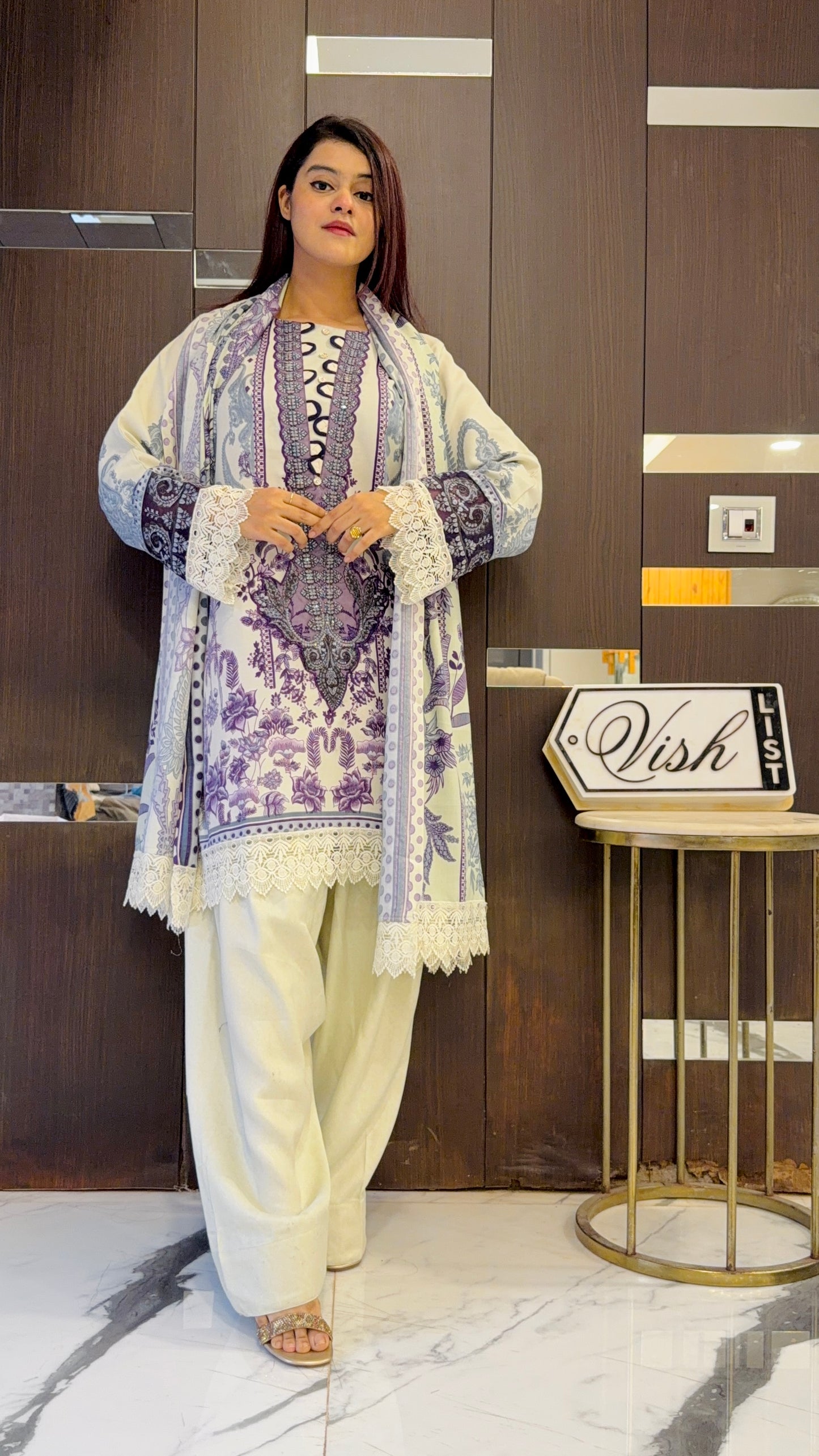 Pashmina Pakistani Farshi Salwar Suit 05
