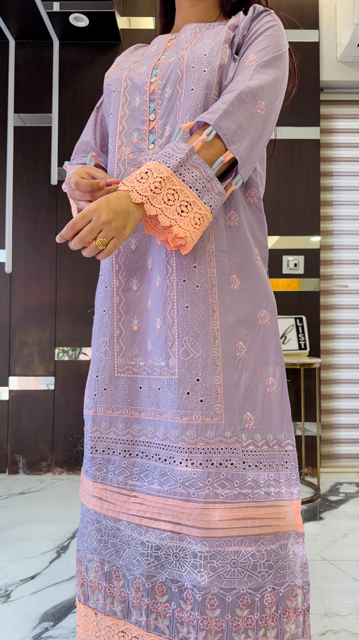 Yalina Pakistani Luxe Lawn Set 03
