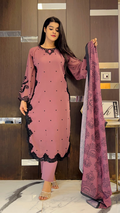 Zoya Semi-Formal Pakistani Suit 03