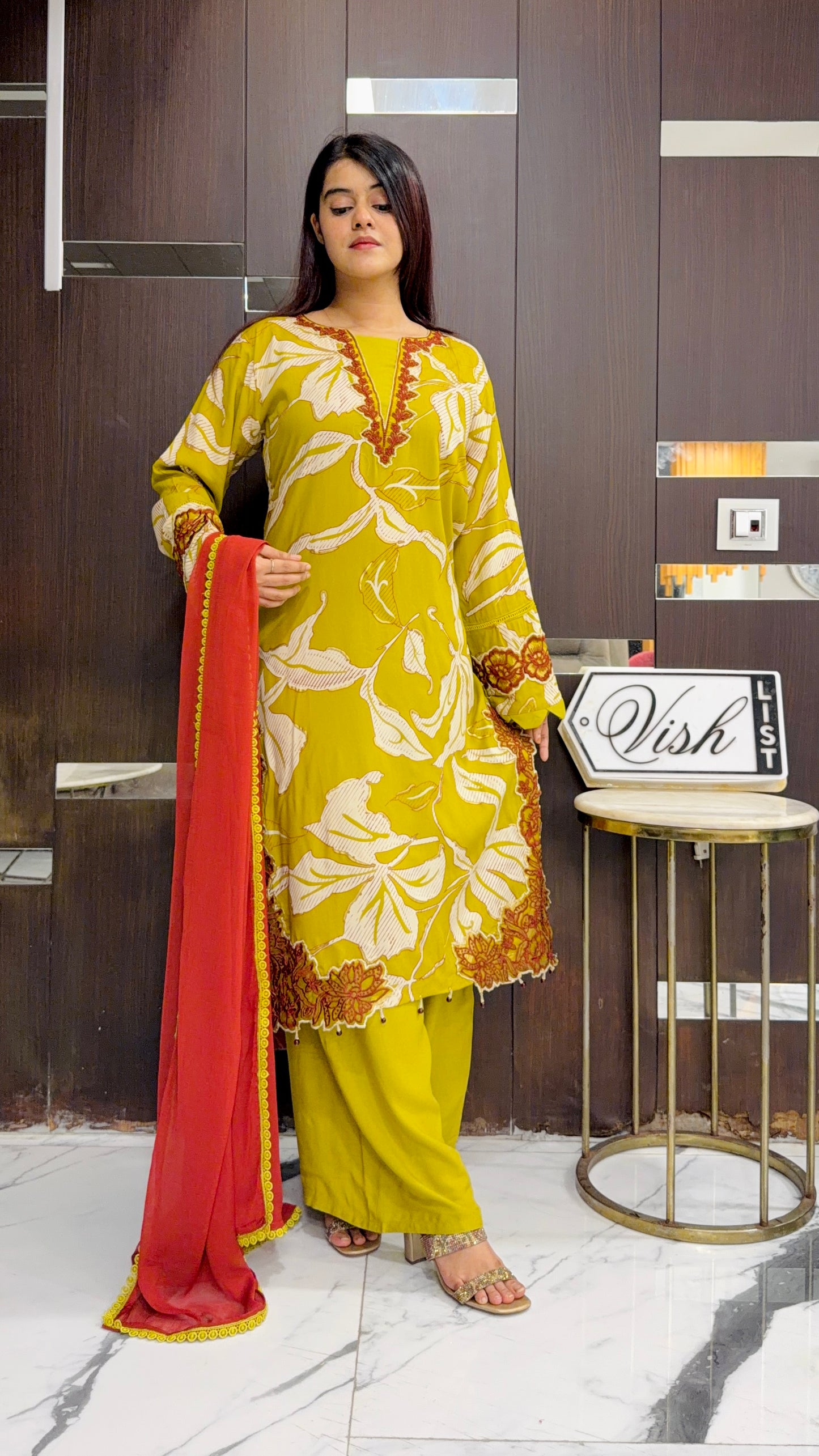 Gul Pakistani Suit 12