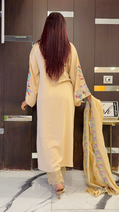 Pari Pakistani Kaftan Set 01