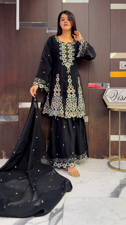 Mariyam Pakistani Formal Set 16