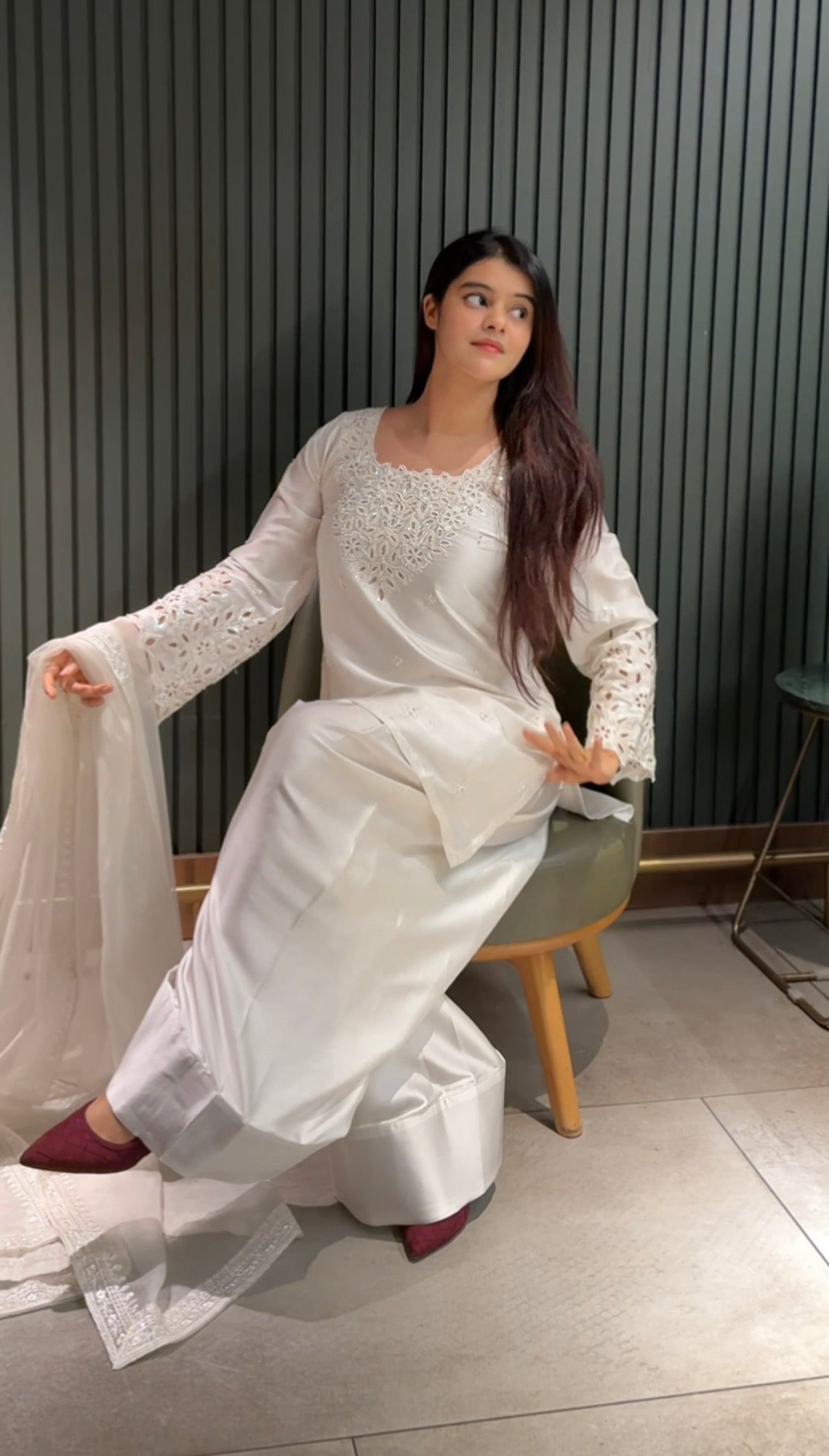 Ayra Farshi Salwar Suit 01