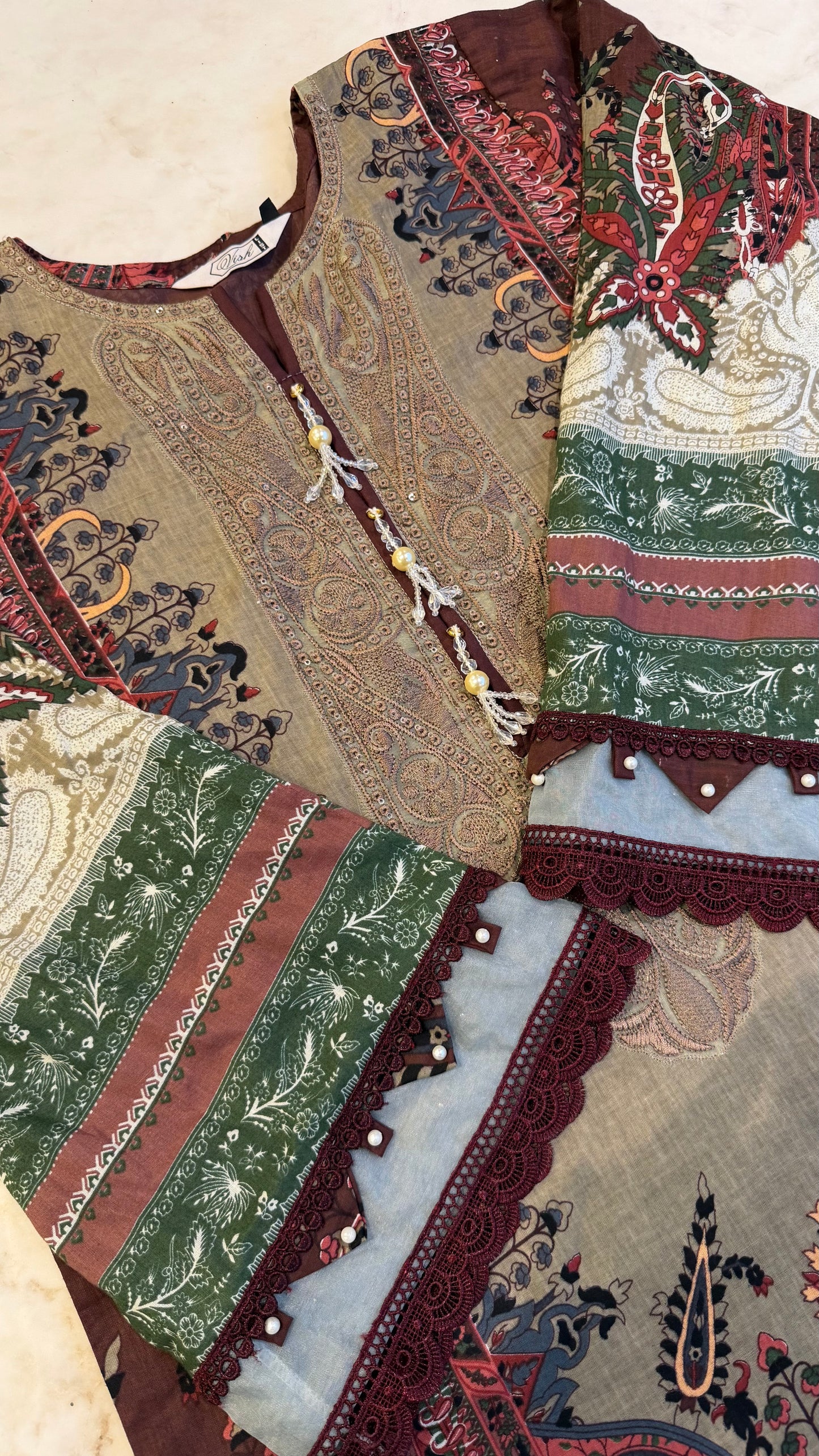 Shamah Pakistani Lawn Set 11