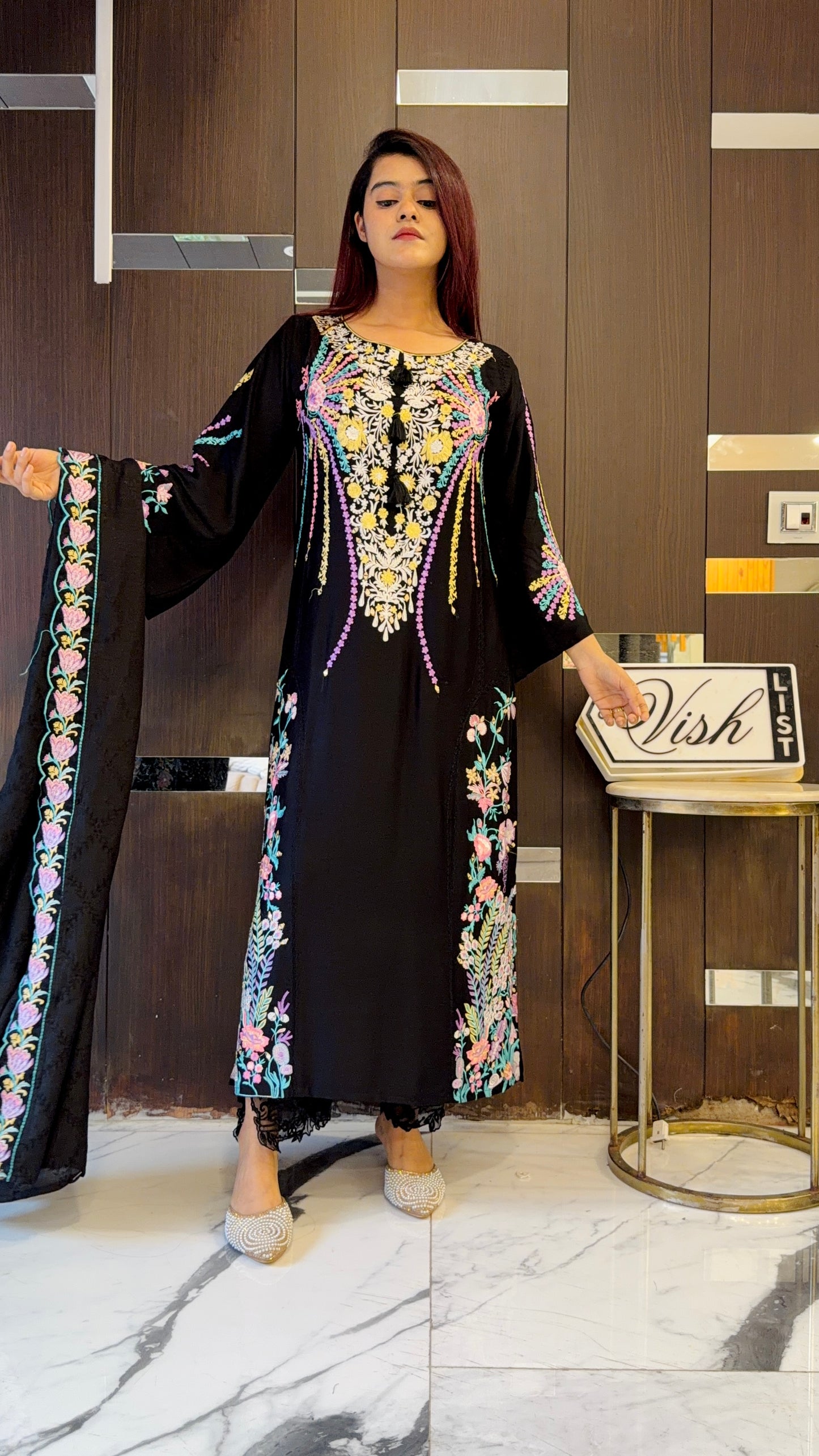 Pari Pakistani Kaftan Set 02