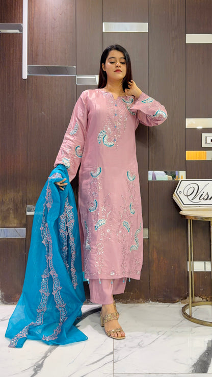 Nayab Pakistani Semi-Formal Set 05