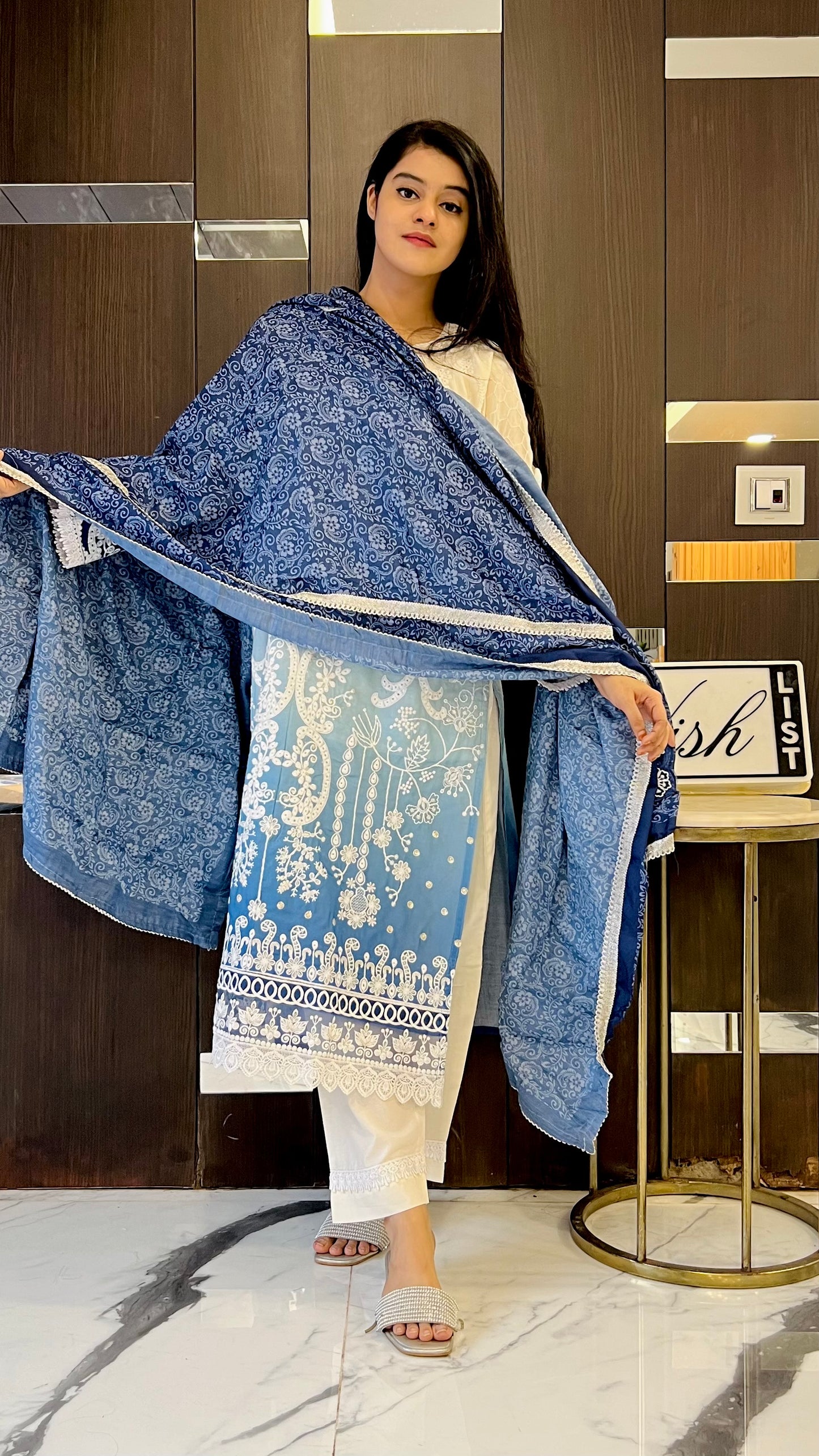 Hania Cutwork Pakistani Lawn Set 07