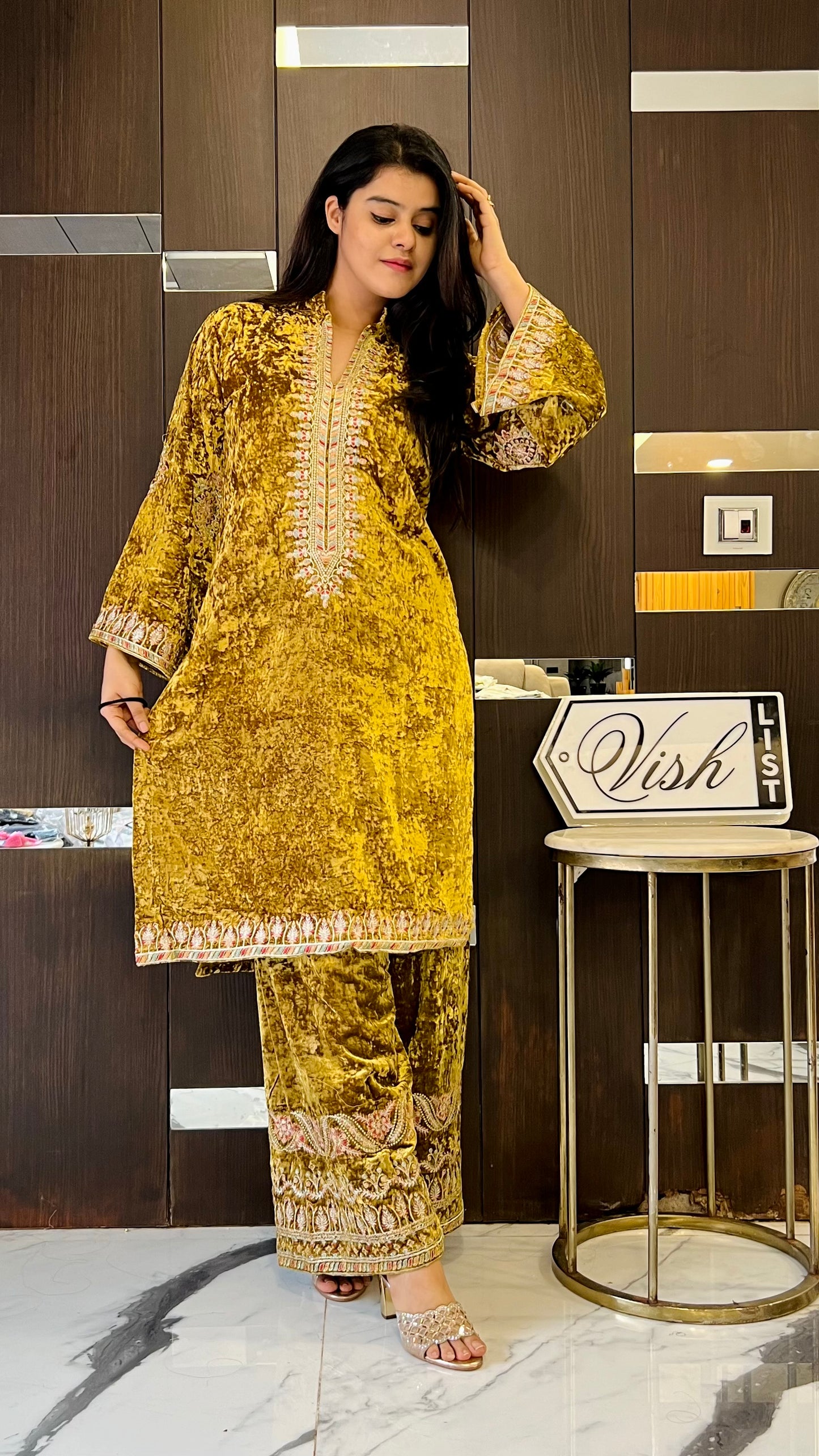 Hira Pakistani Crushed Velvet Suit 14 (Mustard)