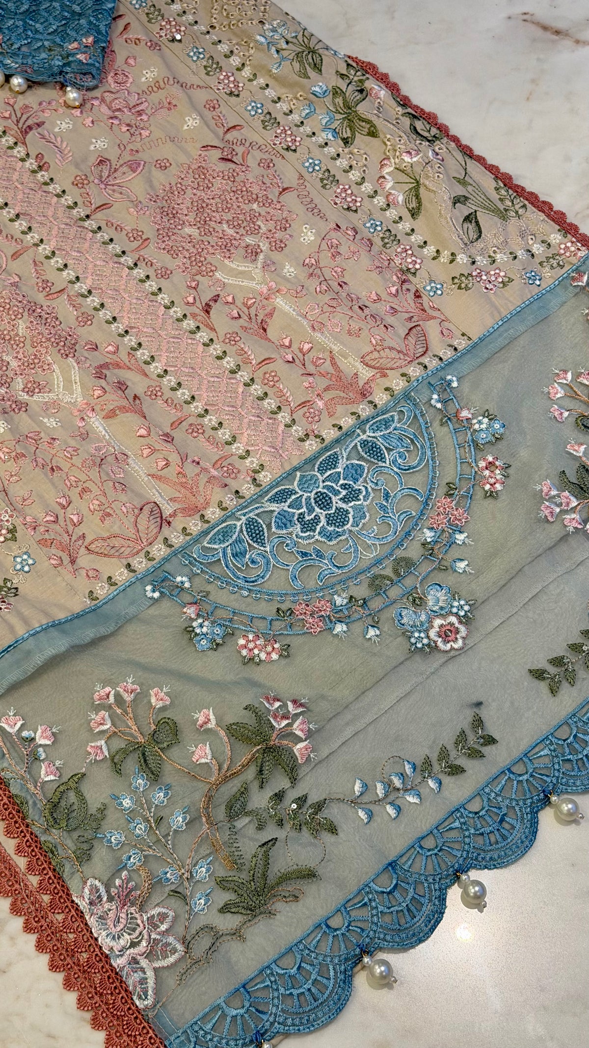 Kifara Pakistani Luxe Lawn Set 03