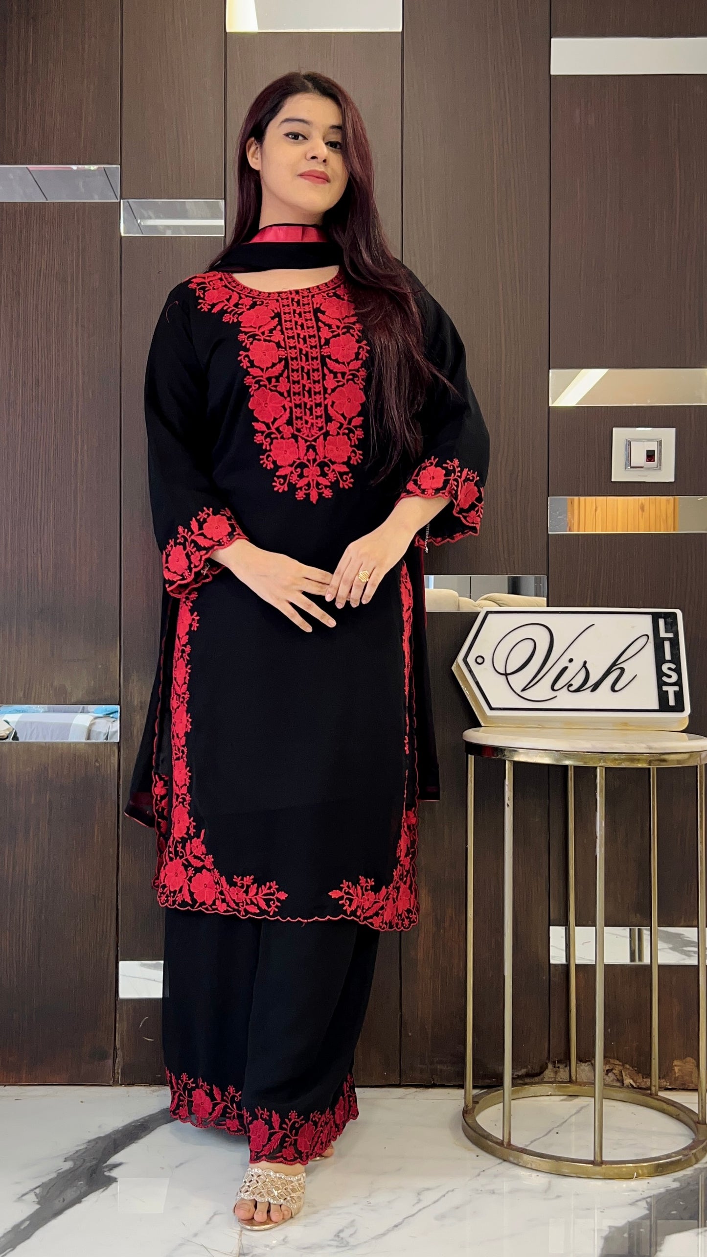 Saiyaara Pakistani Suit 01