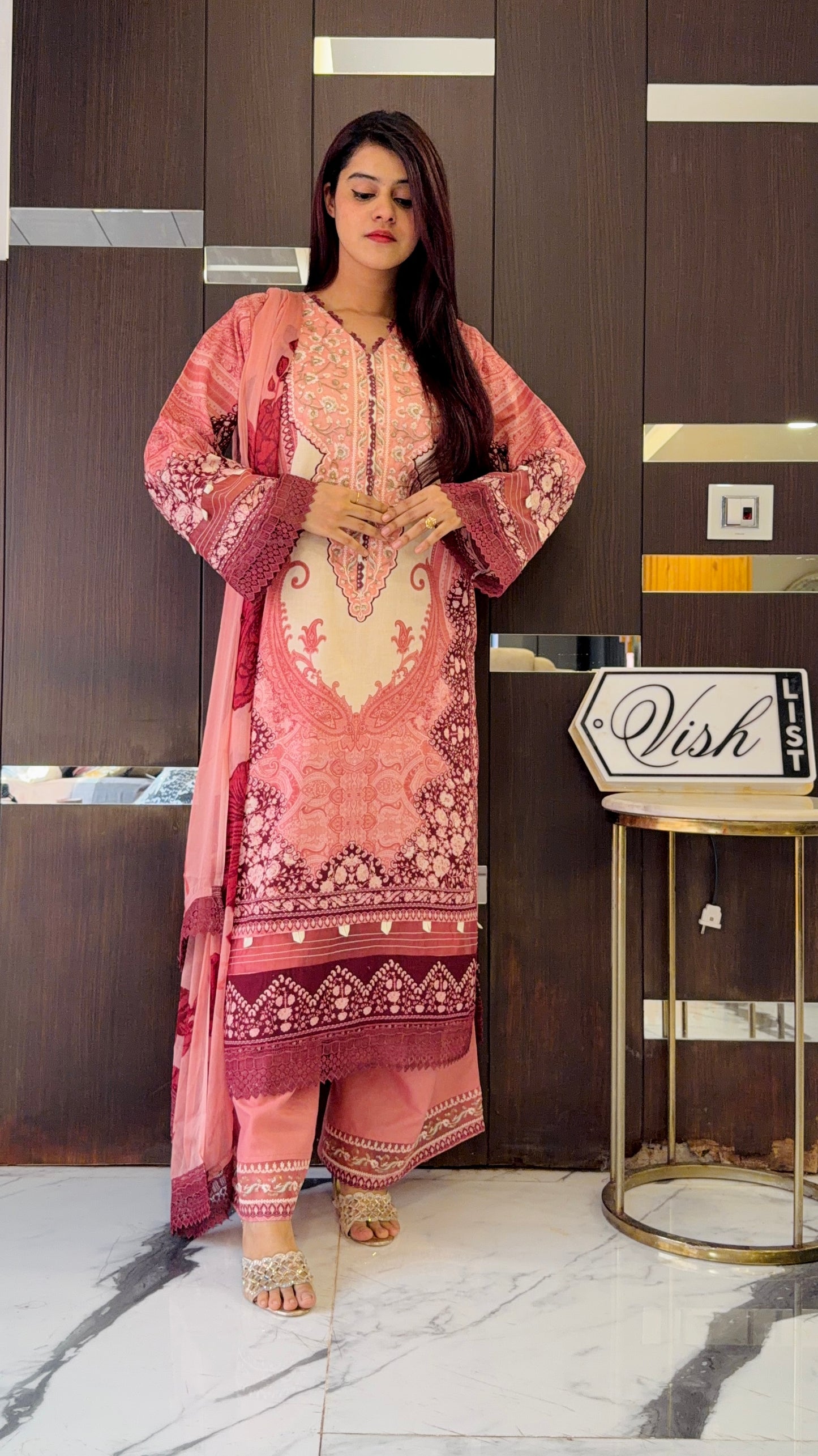 Irha Pakistani Lawn Set 03