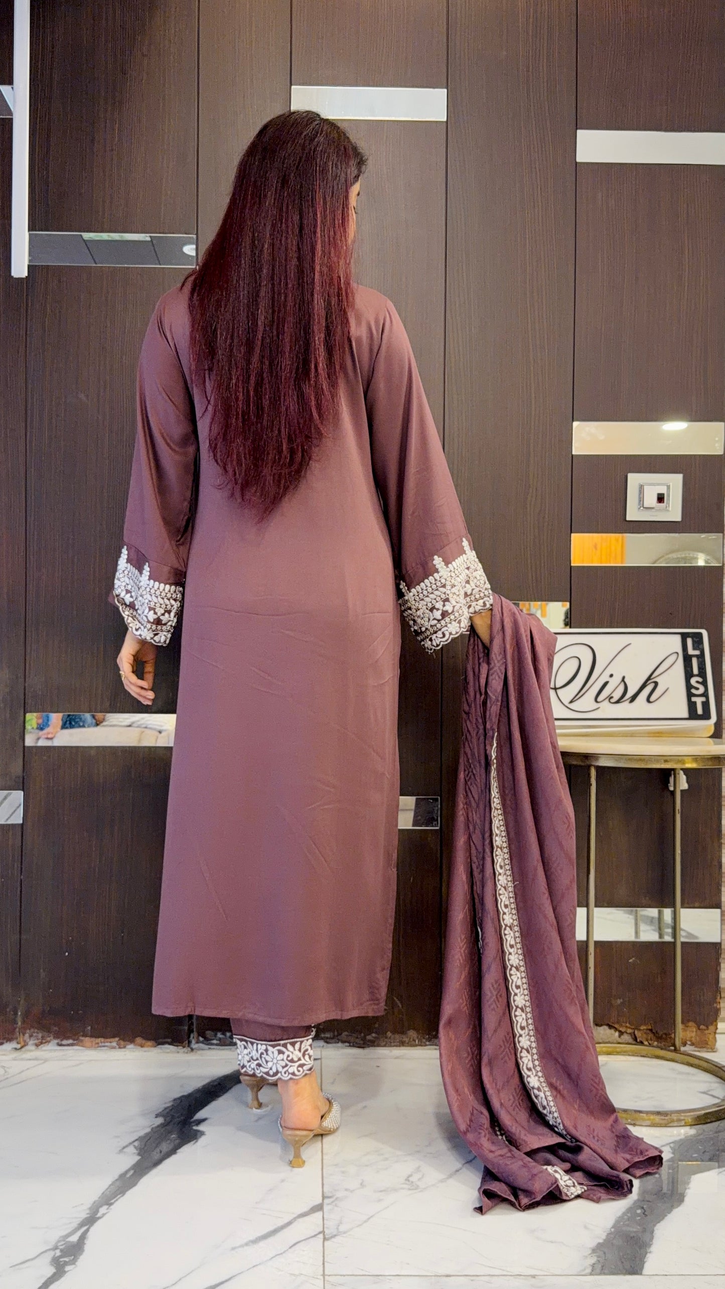 Pari Pakistani Kaftan Set 10