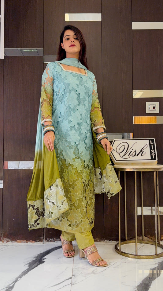 Hoor Pakistani Cutwork Suit 01