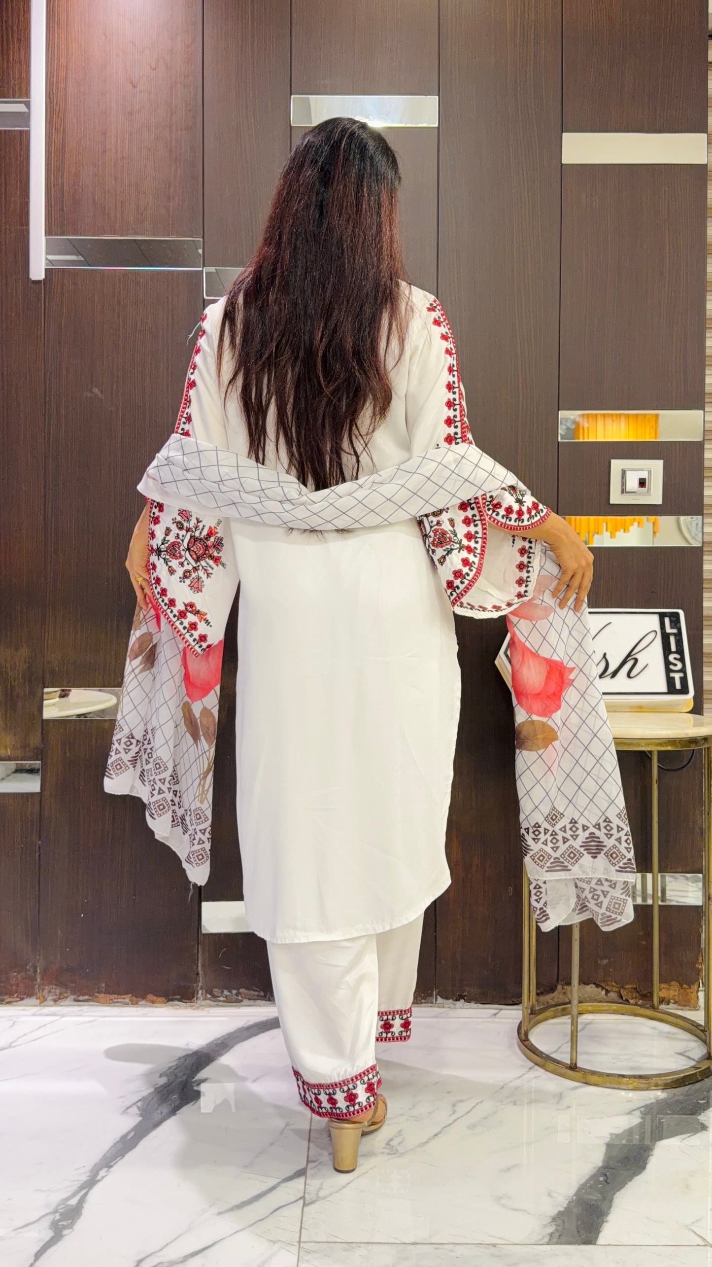 Shifa Pakistani Suit 10