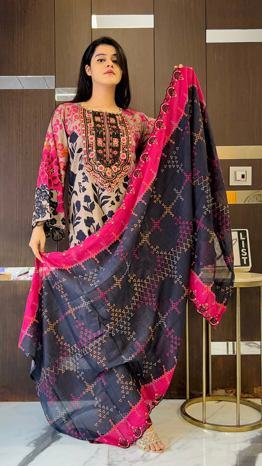 Nida Pakistani Lawn Set 17