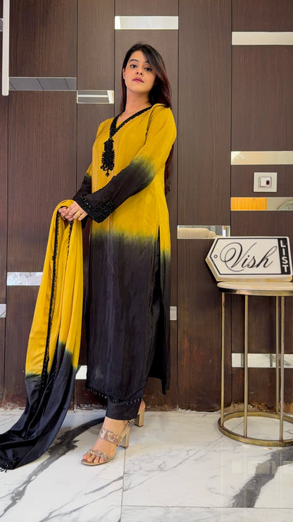 Sophia Solid Pakistani Suit 02