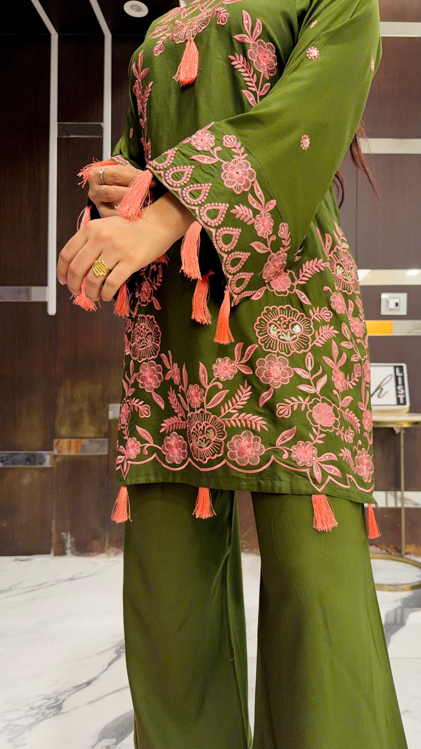 Alizeh Pakistani Semi-Formal Set 01