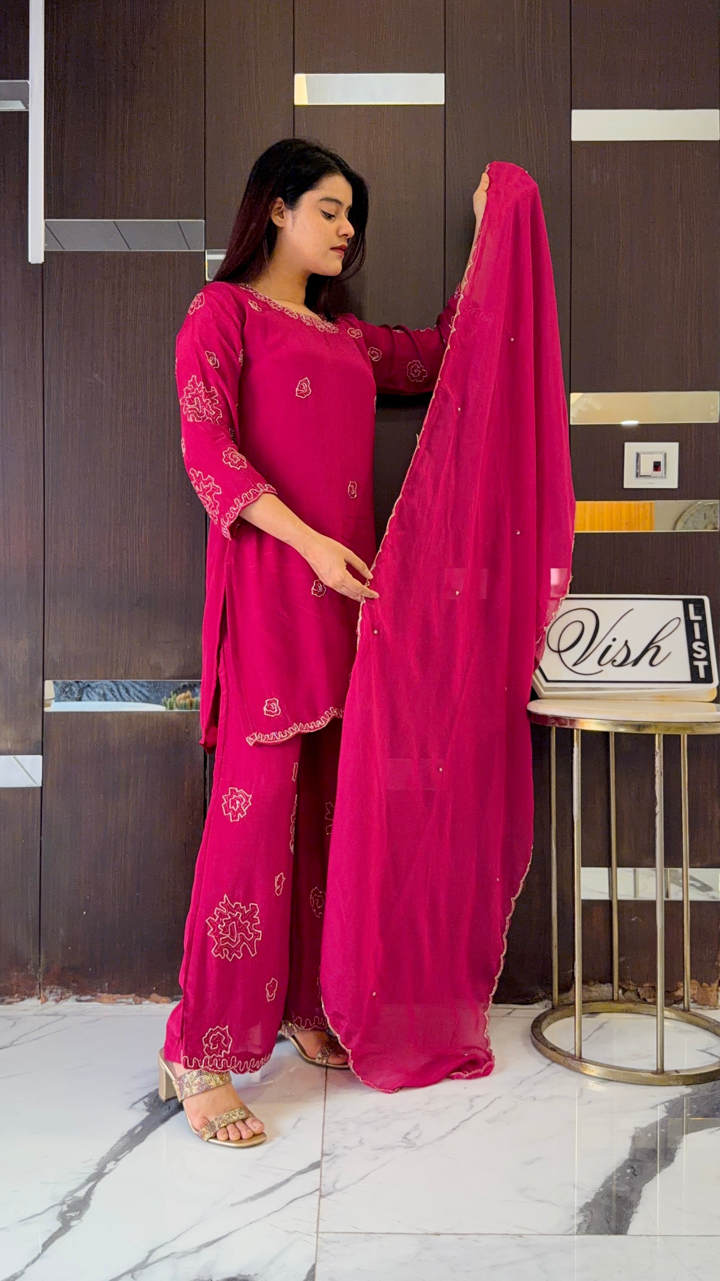 Nayab Pakistani Semi-Formal Set 01