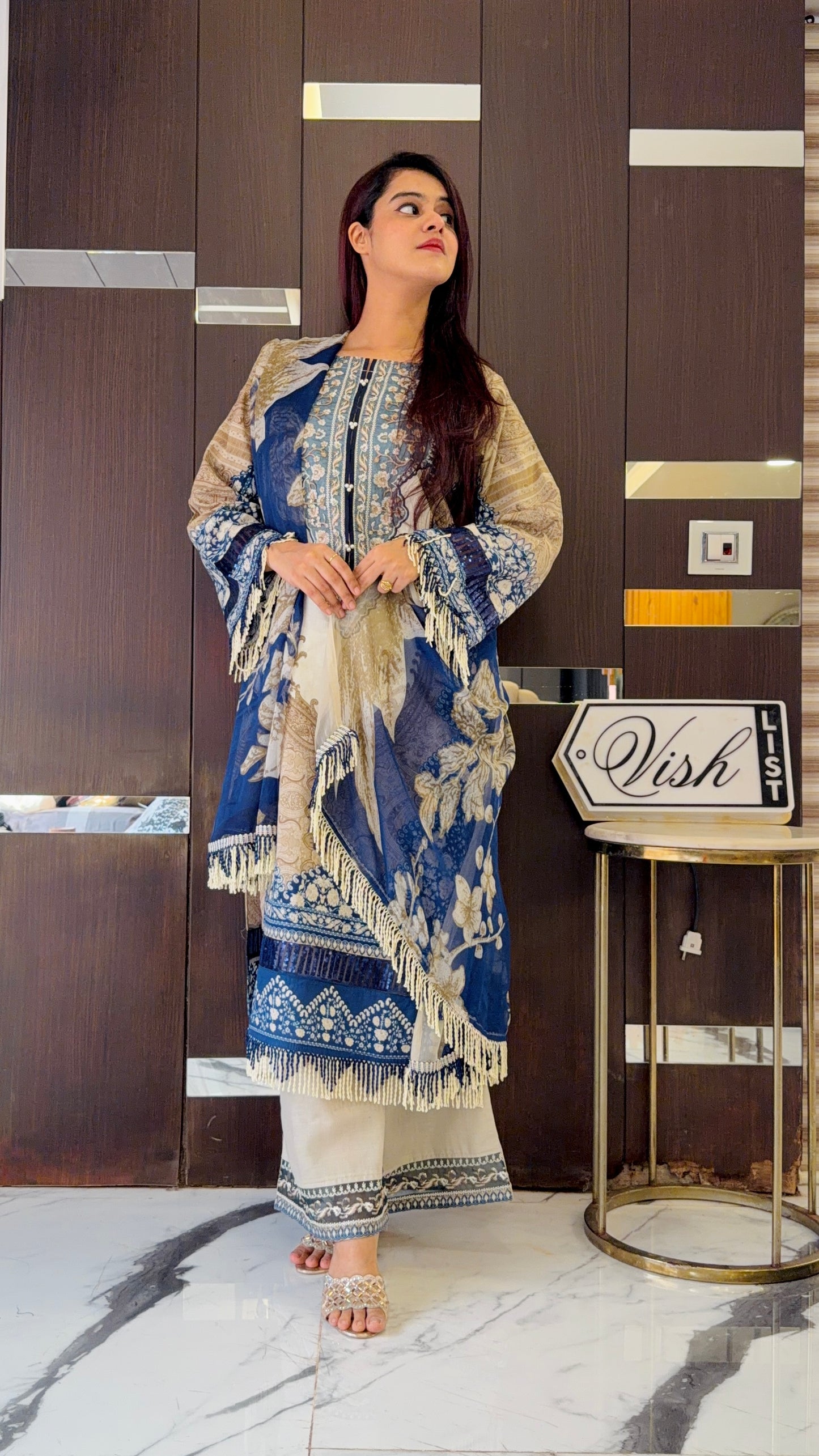 Irha Pakistani Lawn Set 04