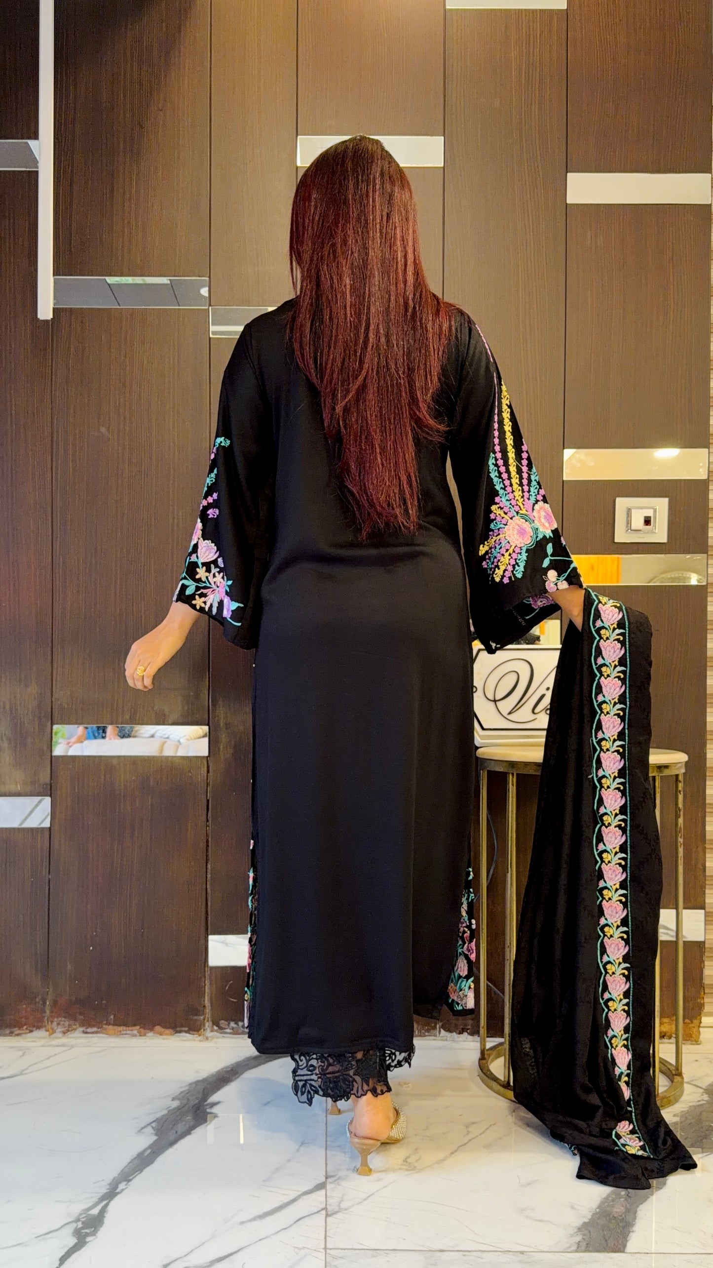 Pari Pakistani Kaftan Set 02