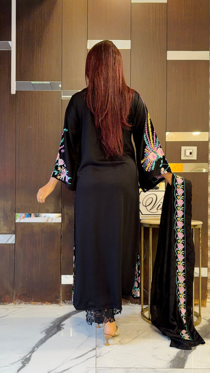 Pari Pakistani Kaftan Set 02