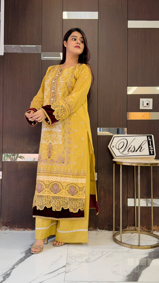 Yalina Pakistani Luxe Lawn Set 05