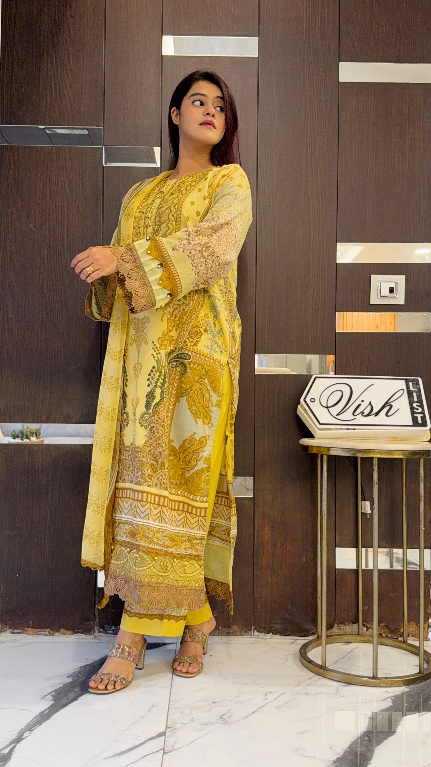 Shamah Pakistani Lawn Set 10