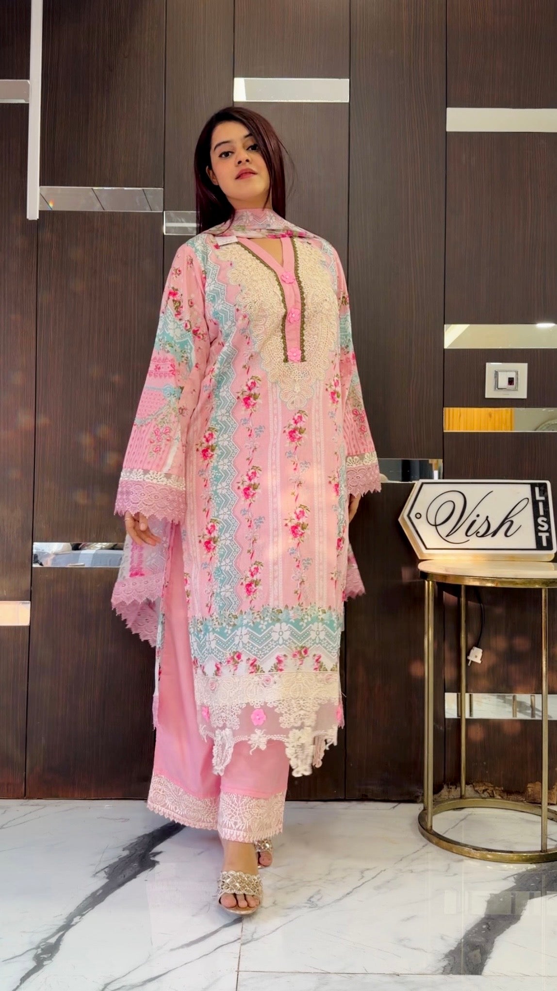 Irha Pakistani Lawn Set 10