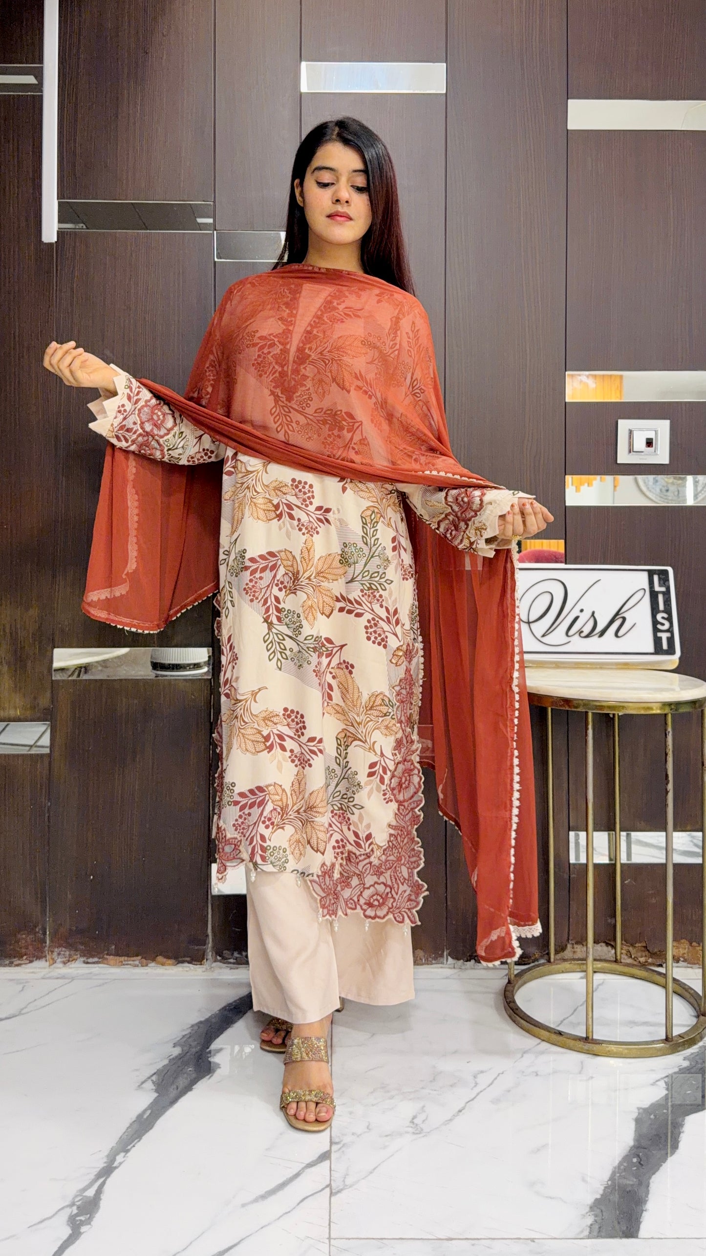 Gul Pakistani Suit 10