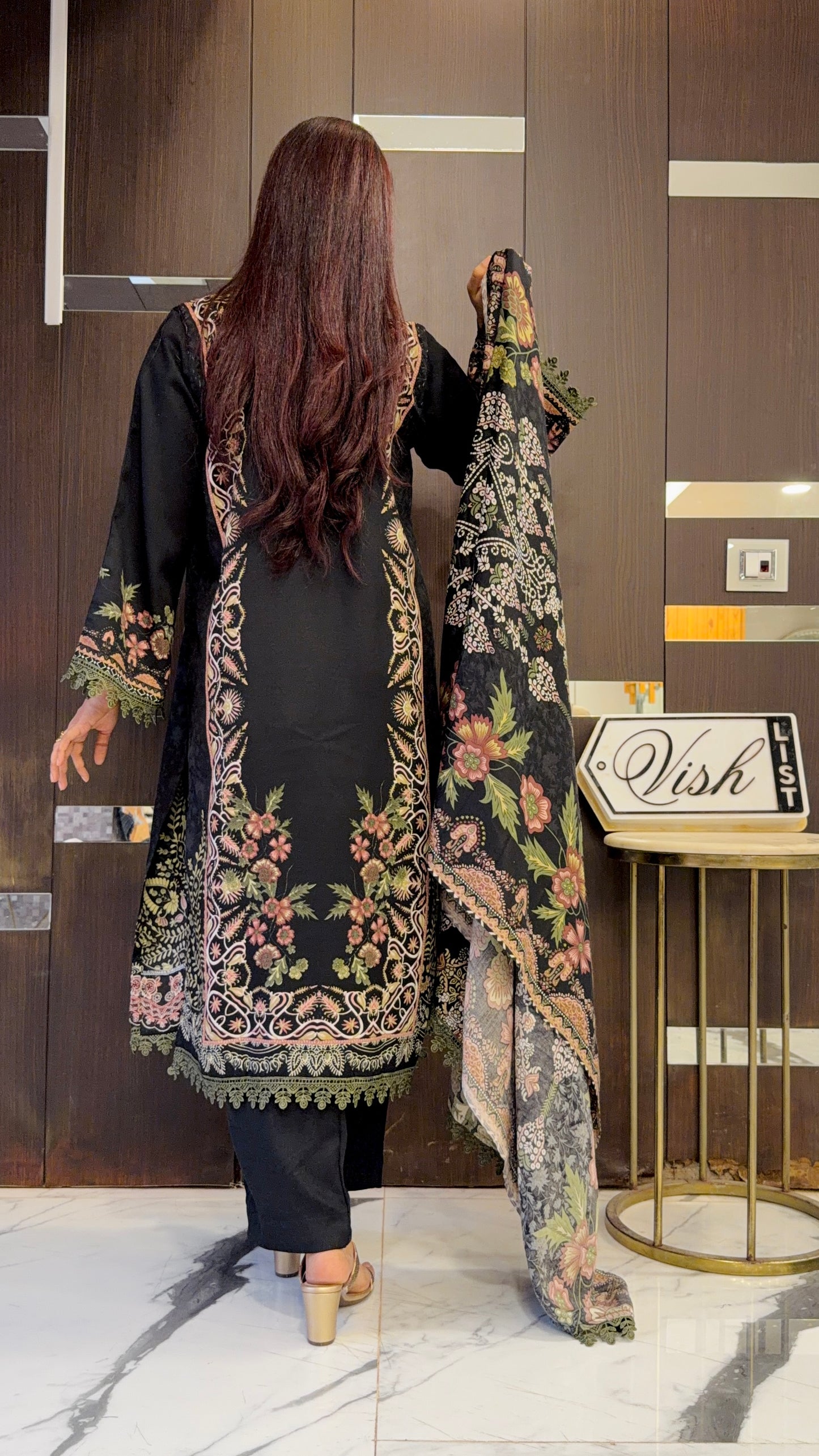 Pashmina Pakistani Suit 07