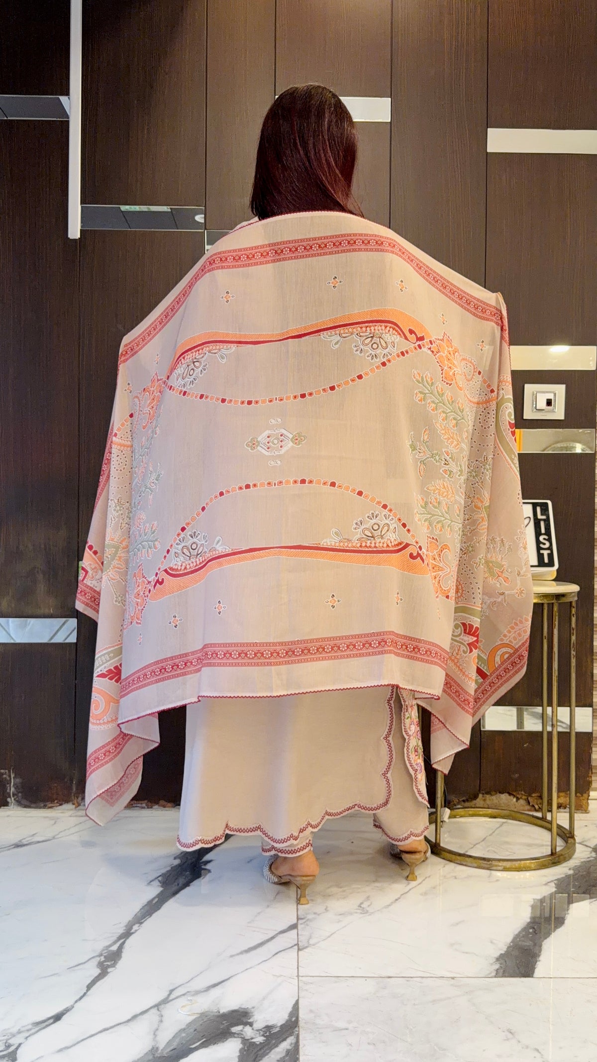 Pari Pakistani Kaftan Set 20