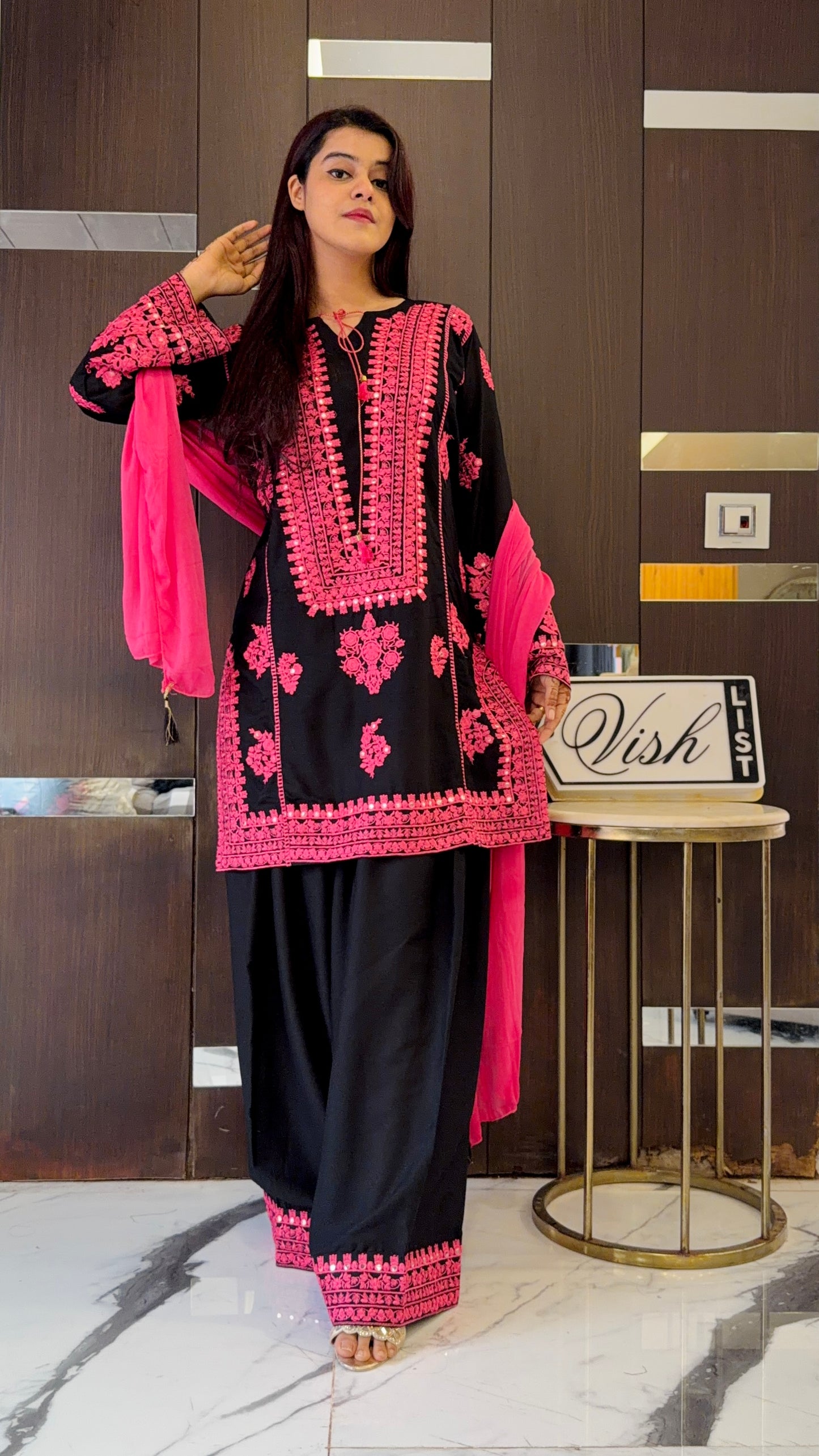 Jugnu Pakistani Farshi Salwar Set 01