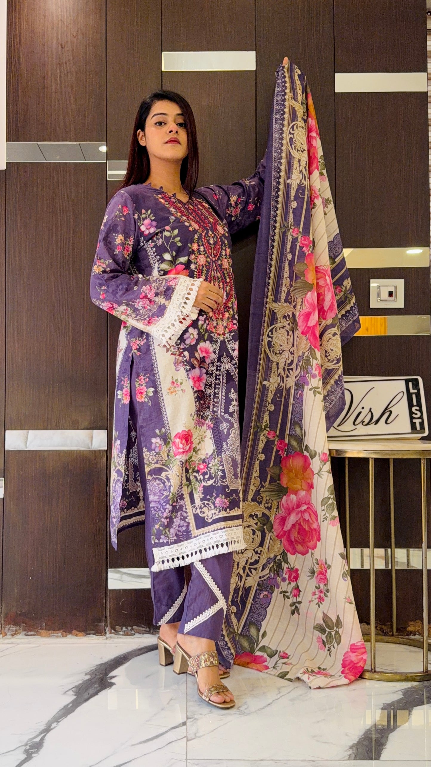Raunak-e-Ramadan Pakistani Lawn Set 04