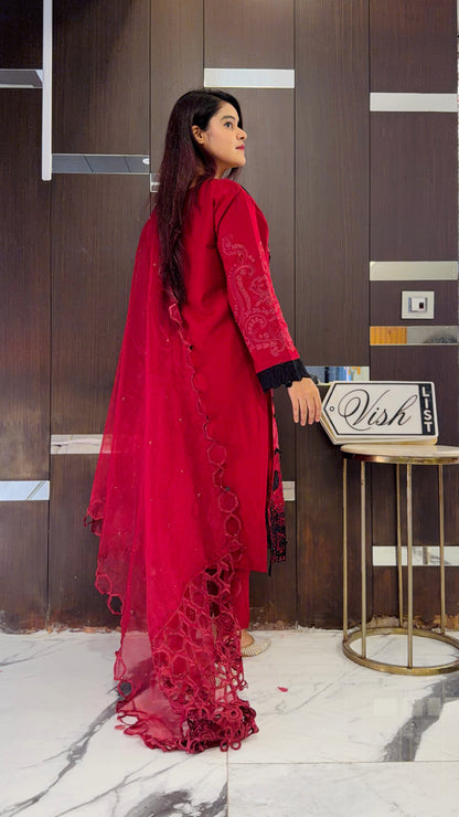 Kifara Pakistani Luxe Lawn Set 07