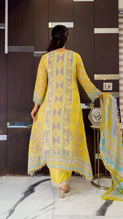 Nayab Pakistani Semi-Formal Set 09