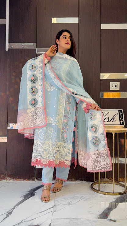 Anah Pakistani Lawn Set 05