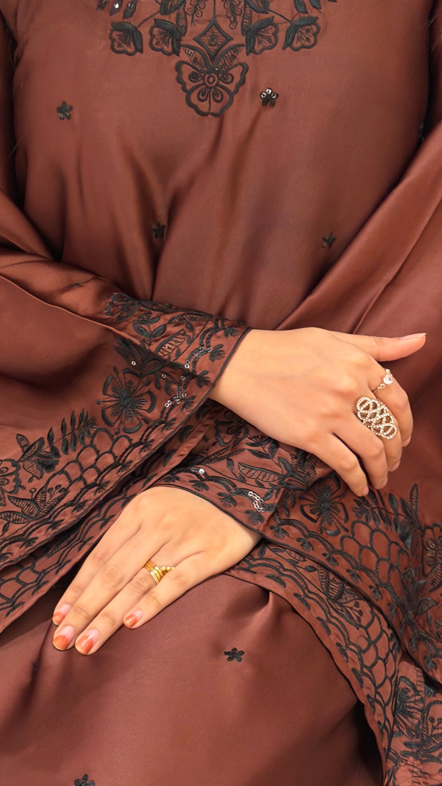 Dananeer Pakistani Kaftan Set