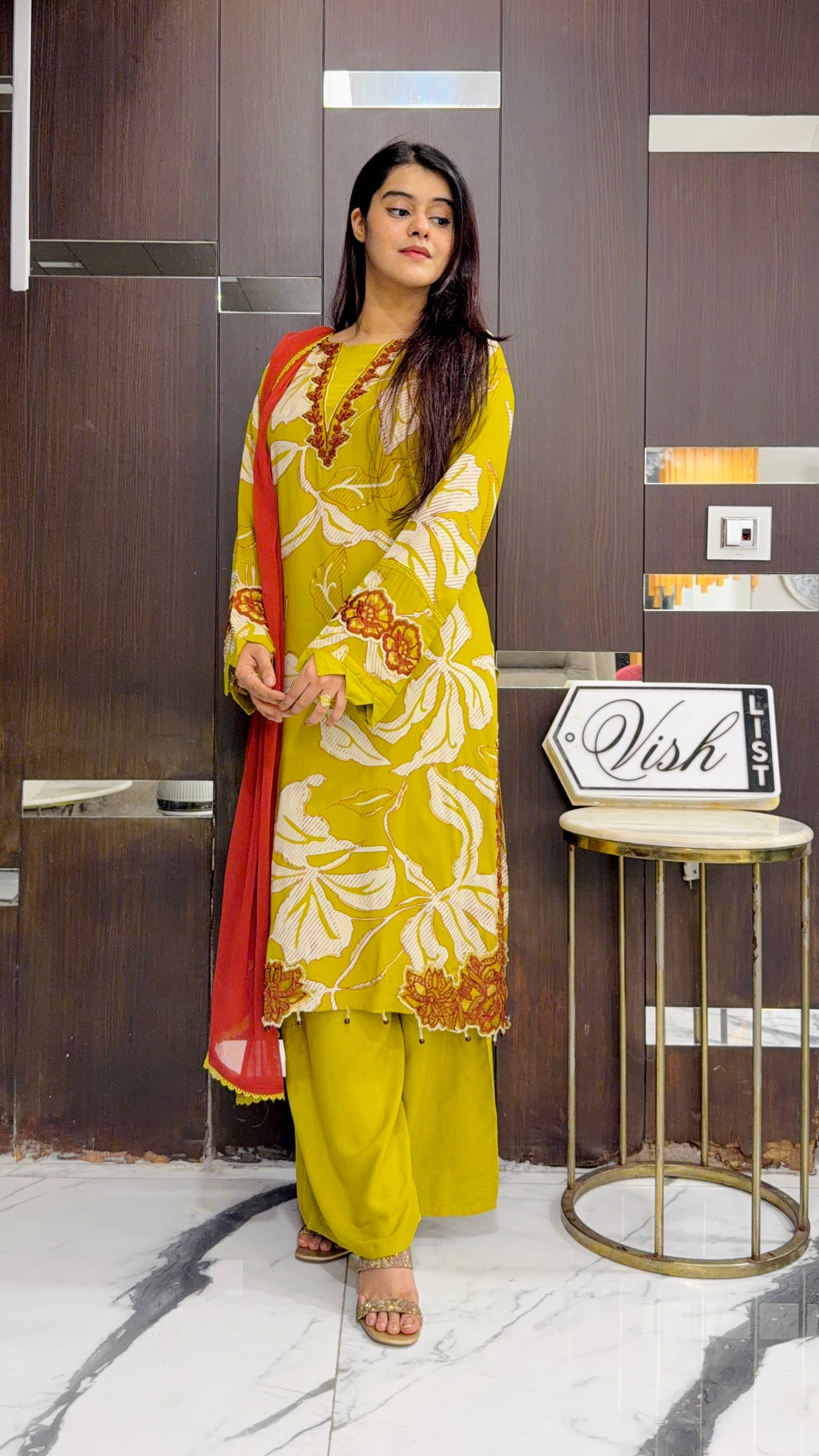 Gul Pakistani Suit 12