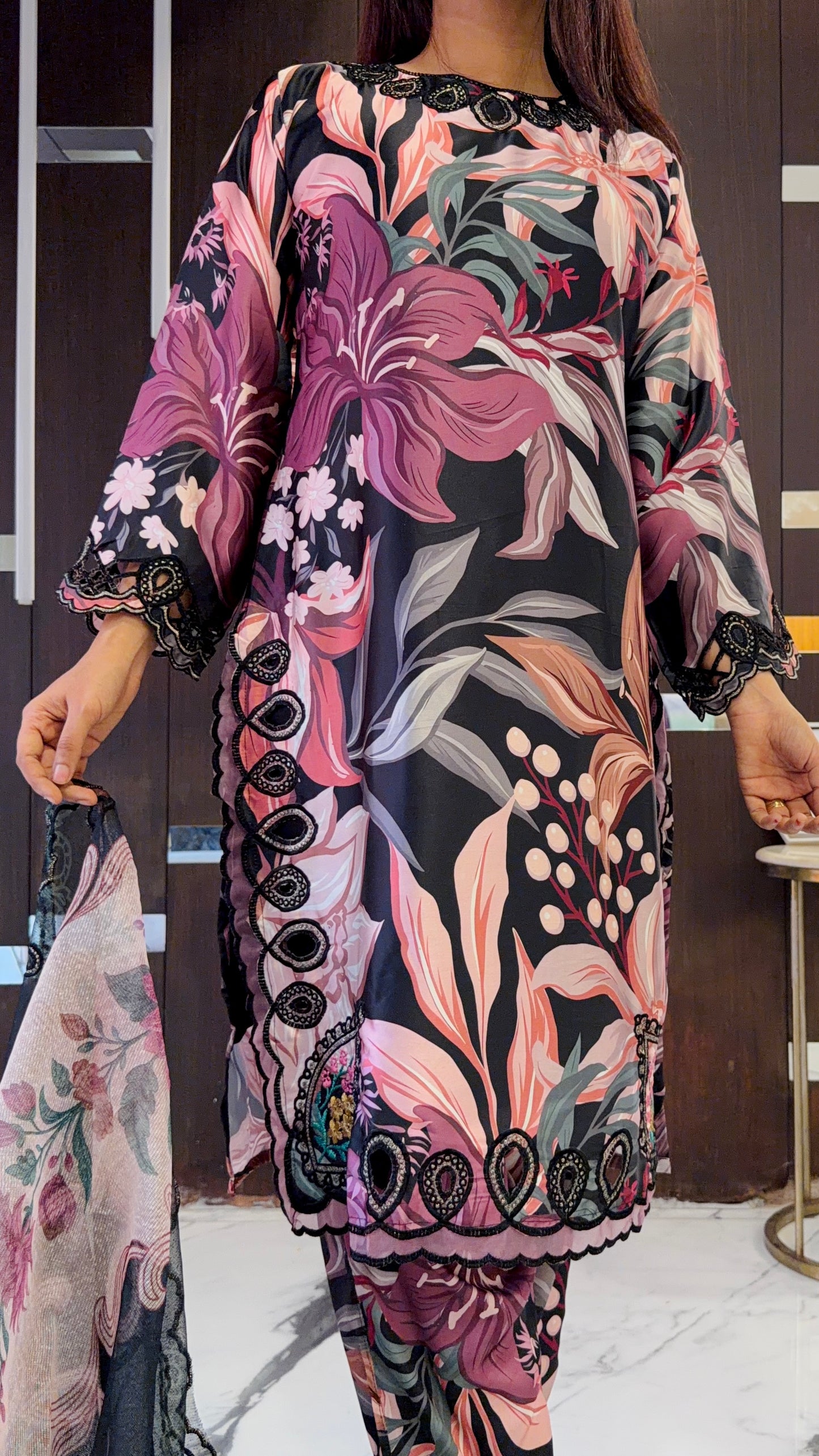 Nayab Pakistani Semi-Formal Set 10