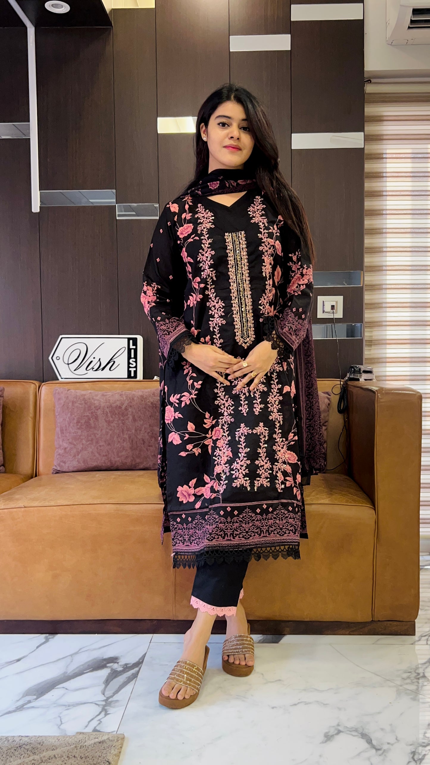 Pakistani Lawn Set LS 28