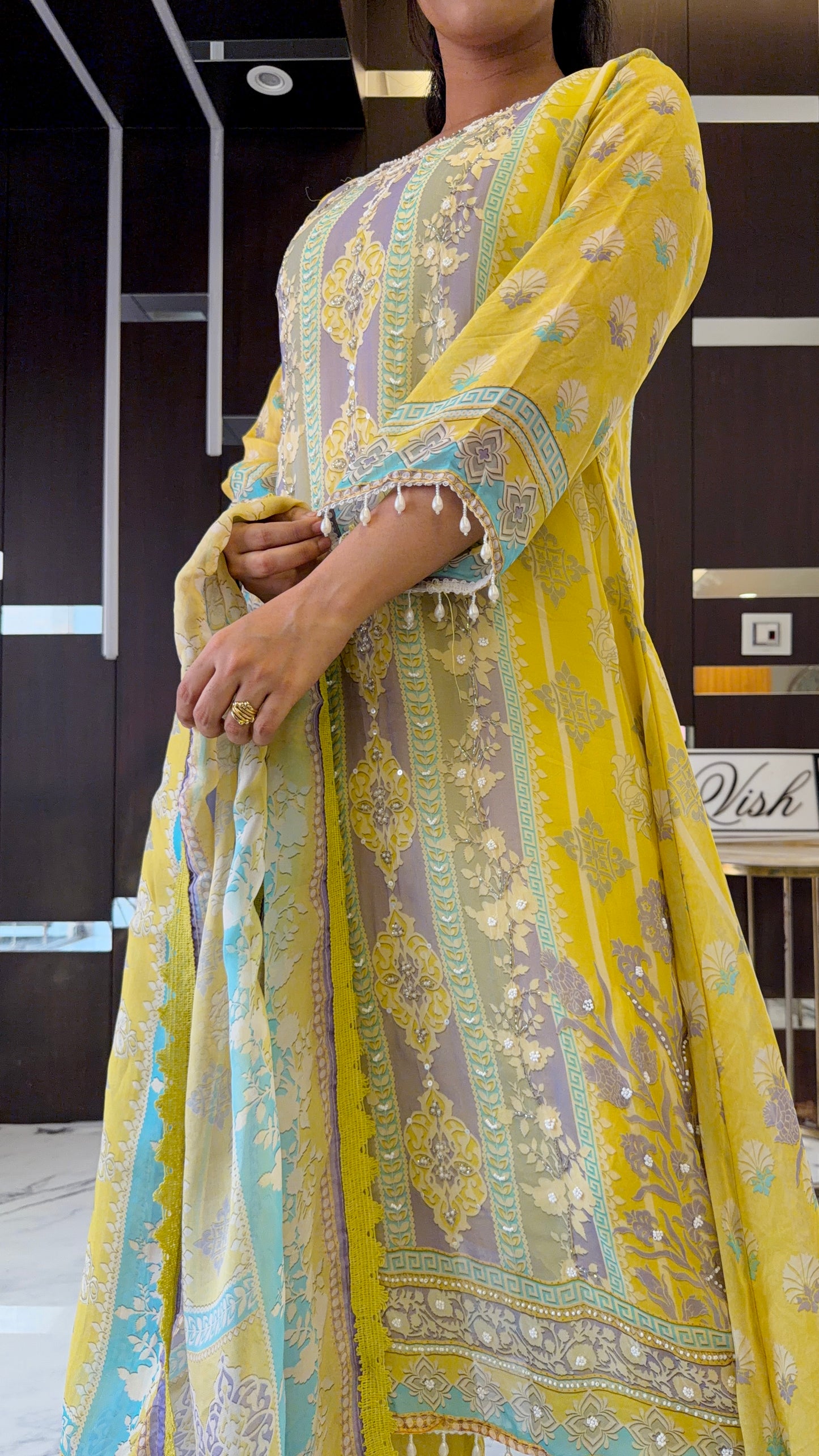 Nayab Pakistani Semi-Formal Set 09