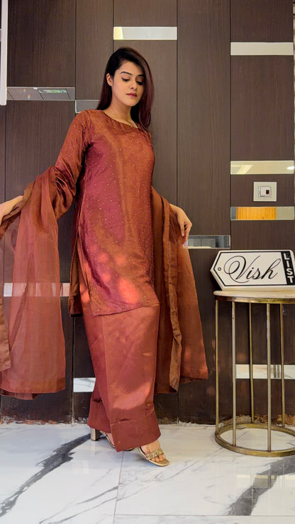 Dureshehwar Farshi Salwar Suit 03