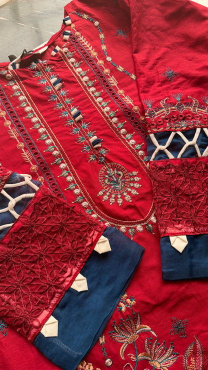 Yalina Pakistani Luxe Lawn Set 02